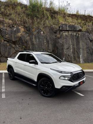 FIAT TORO 1.3 TURBO 270 FLEX VOLCANO AT6 FIAT TORO 1.3 TURBO 270 FLEX VOLCANO AT6